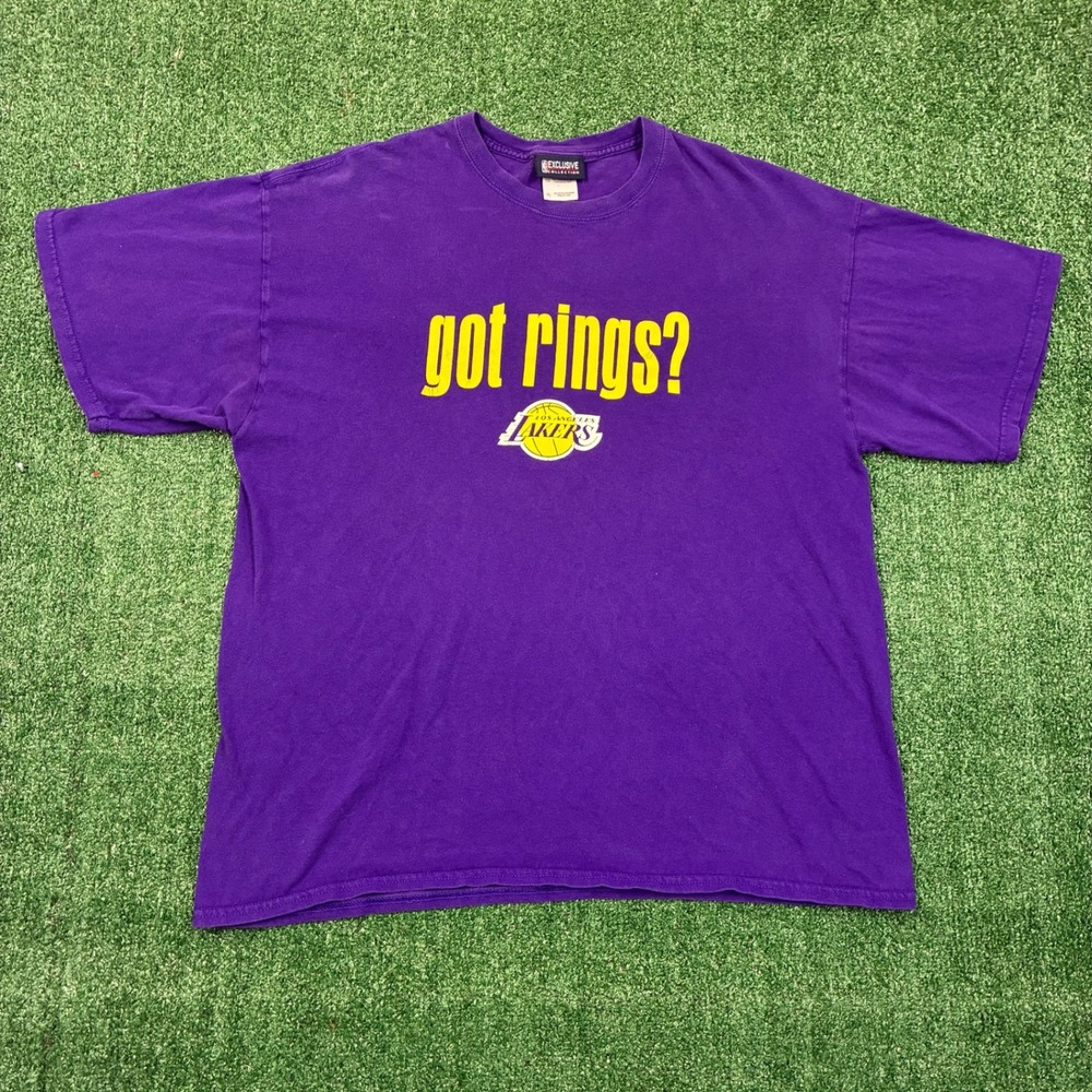 Vintage 2000's NBA Los Angeles Lakers T-shirt